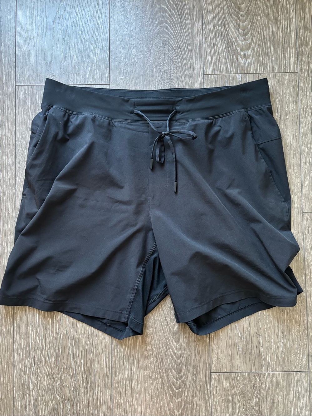 Lululemon Athletica T.H.E. Short *Linerless 7" Size XL